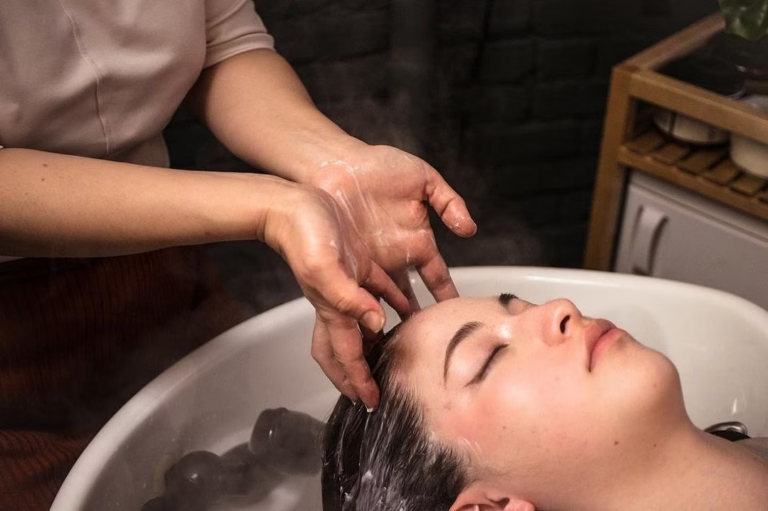 Head spa, first floor